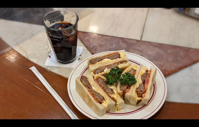 ドンク 三宮本店 神戸 老舗パン屋さん２階カフェでビーフカツサンドイッチ